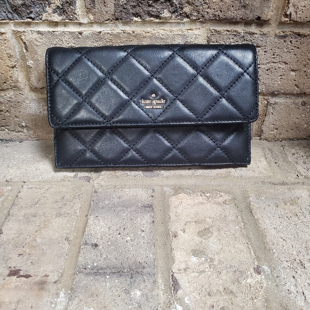 Kate Spade Crossbody or clutch with card holder